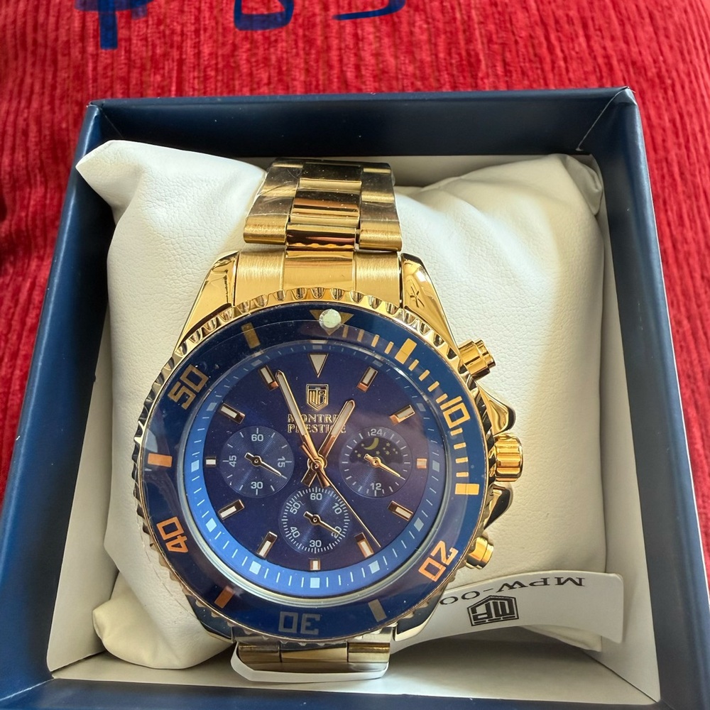 Invicta Gold and Navy Chronograph Watch